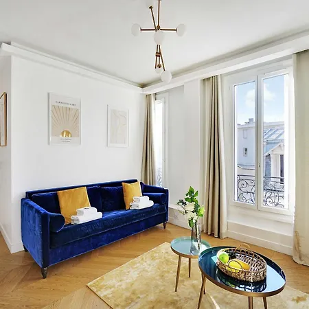 Magnificent - 2br 6p - Tour Eiffel Apartment Paris