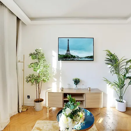 Magnificent - 2br 6p - Tour Eiffel Apartment *