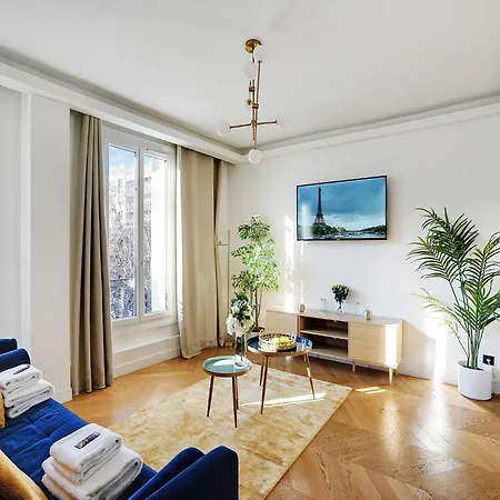Apartment Magnificent - 2br 6p - Tour Eiffel Paris